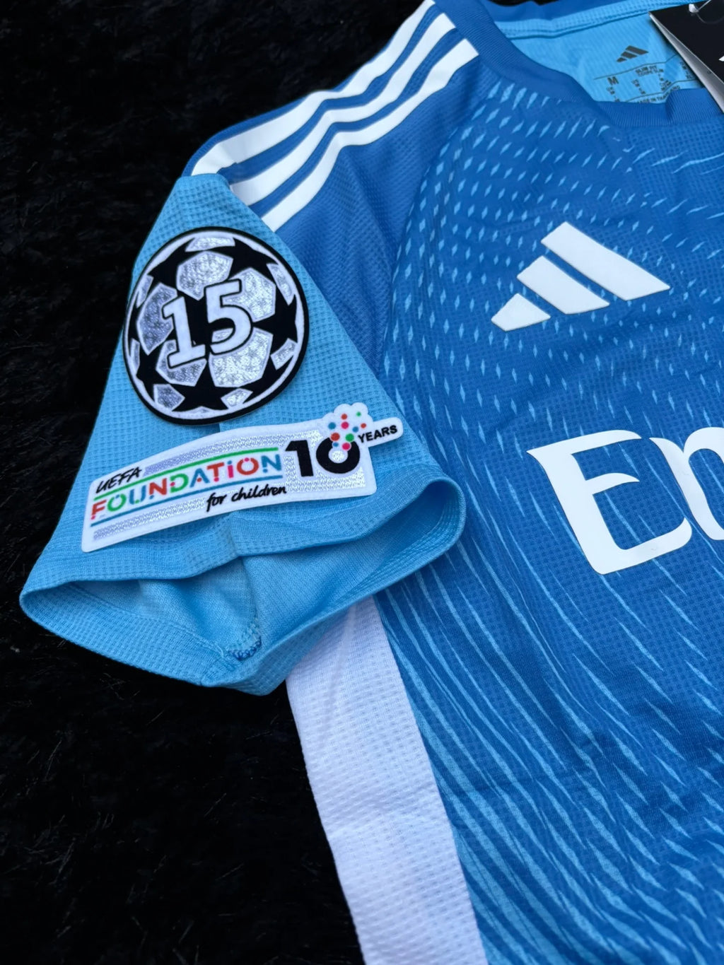 REAL MADRID GOALKEPPER BLUE KIT 25/26 UCL VERSION