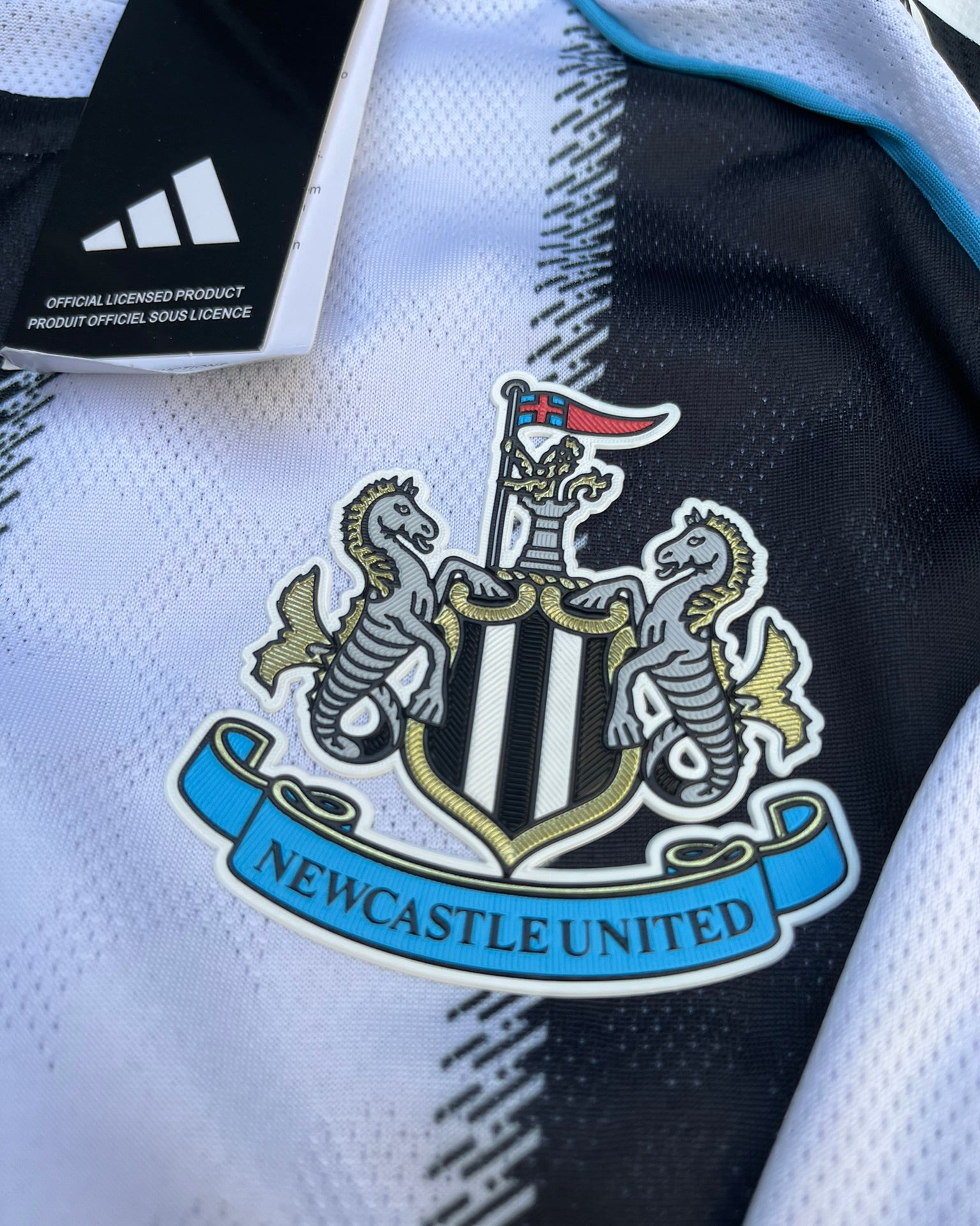 NEWCASTLE HOME KIT 25/26 UCL VERSION