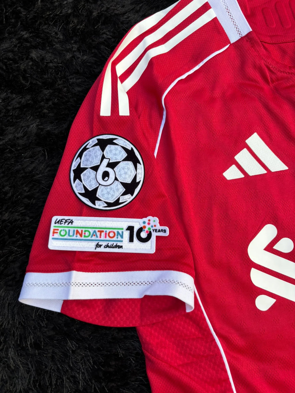 LIVERPOOL HOME KIT 25/26 UCL VERSION