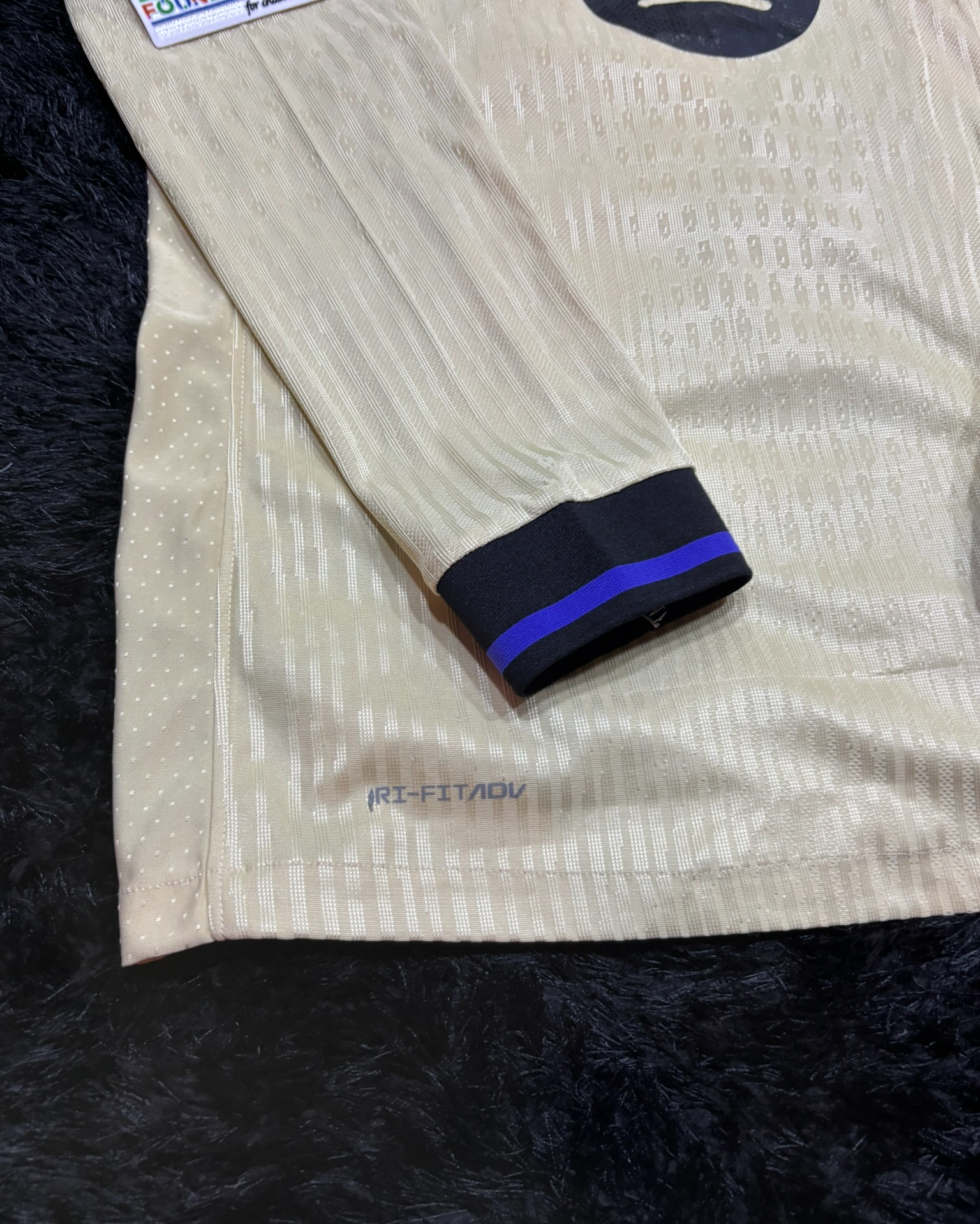 BARCELONA LONGSLEEVE AWAY KIT 25/26