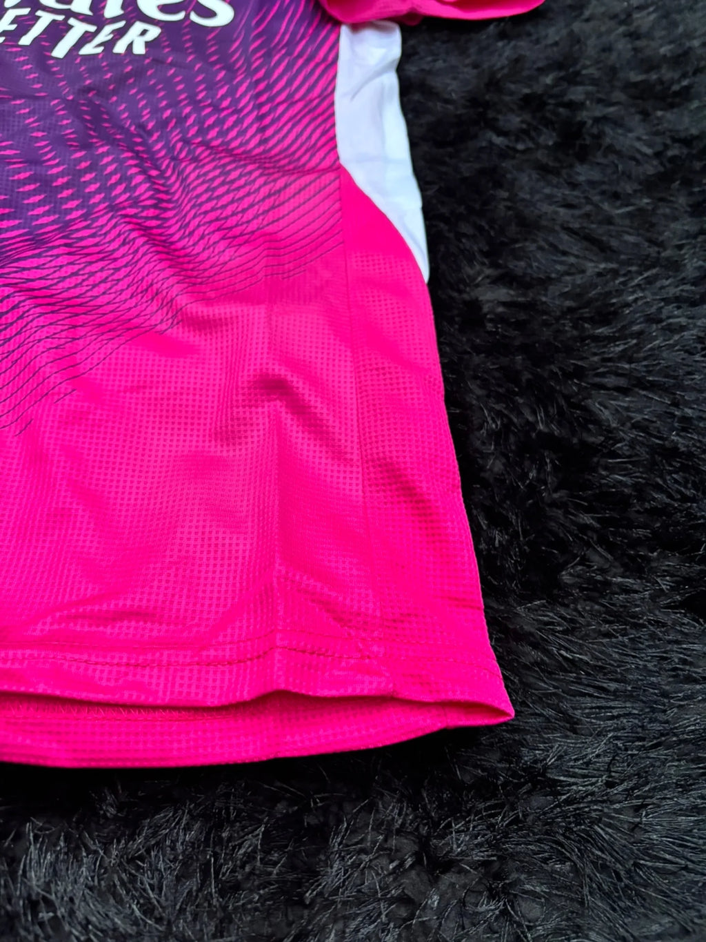 REAL MADRID GOALKEPPER KIT 25/26 UCL PINK VERSION