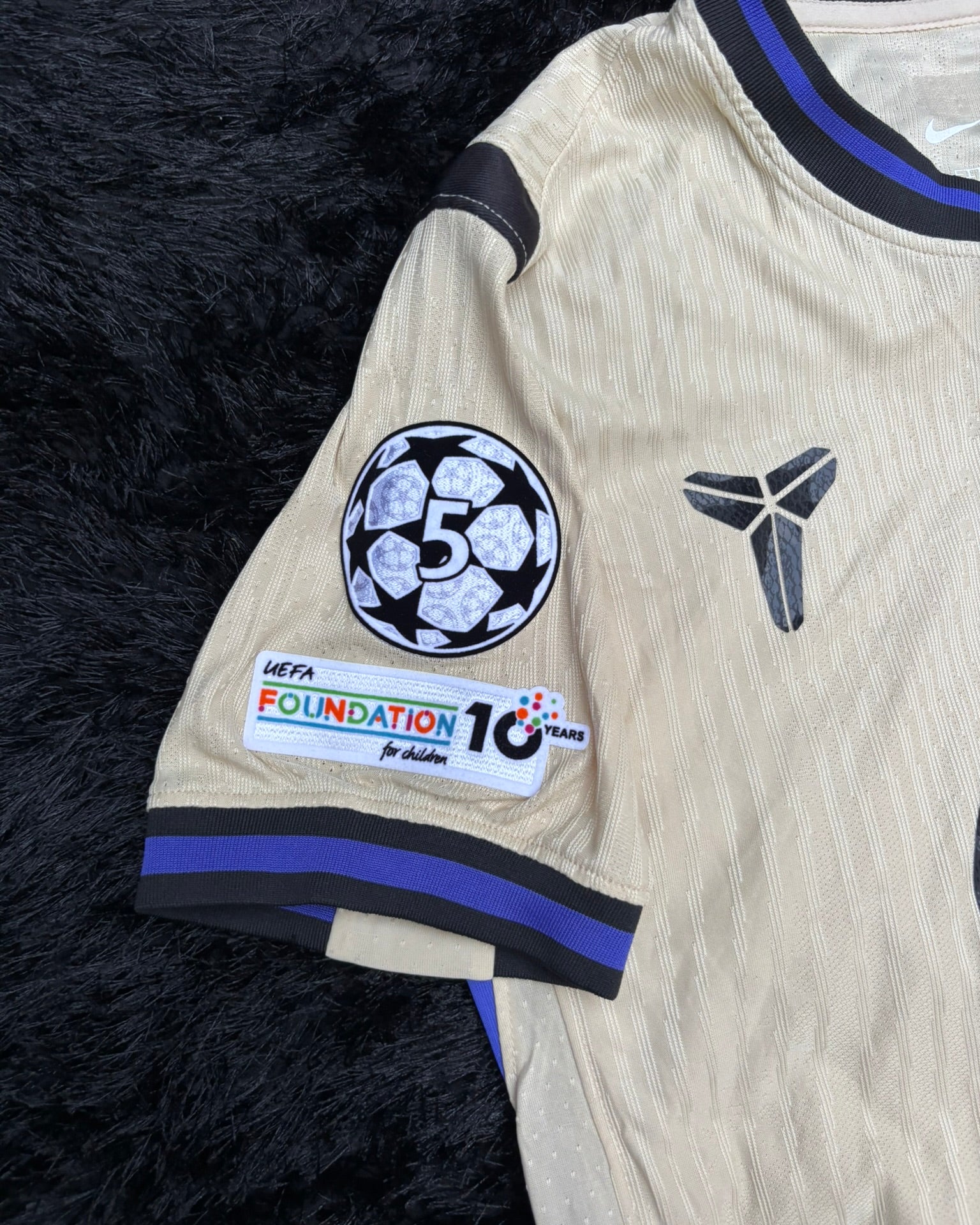 BARCELONA AWAY KIT 25/26 UCL VERSION