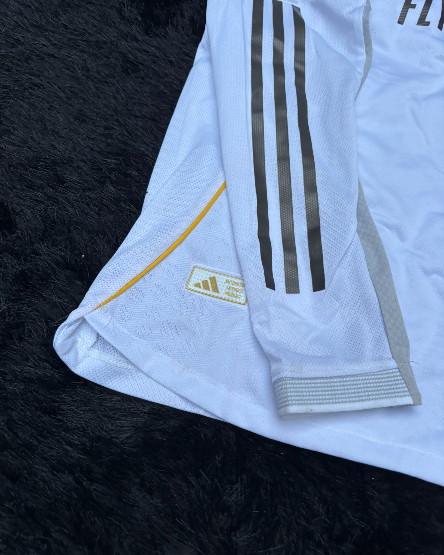 REAL MADRID LONGSLEEVE HOME KIT 25/26 UCL VERSION