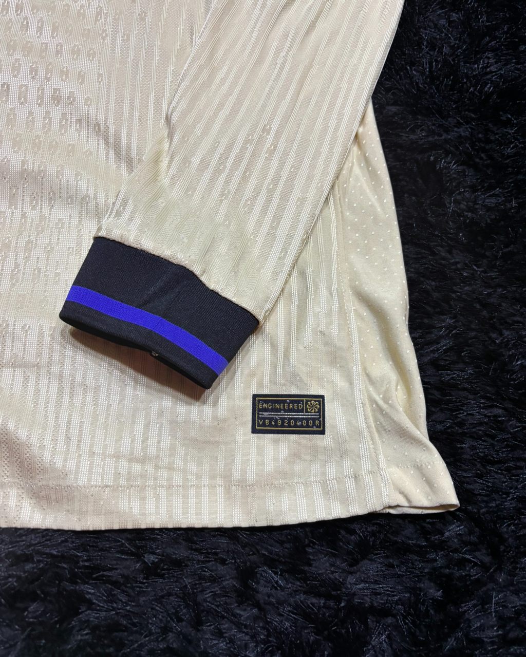 BARCELONA LONGSLEEVE AWAY KIT 25/26