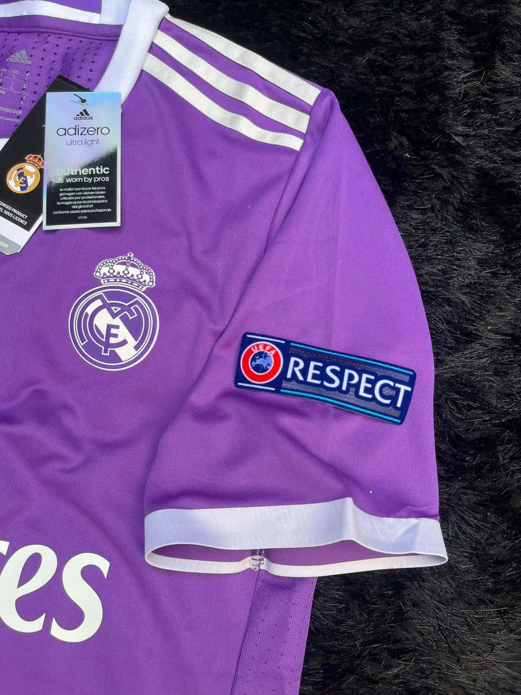 REAL MADRID AWAY RETRO KIT 16/17 UCL VERSION