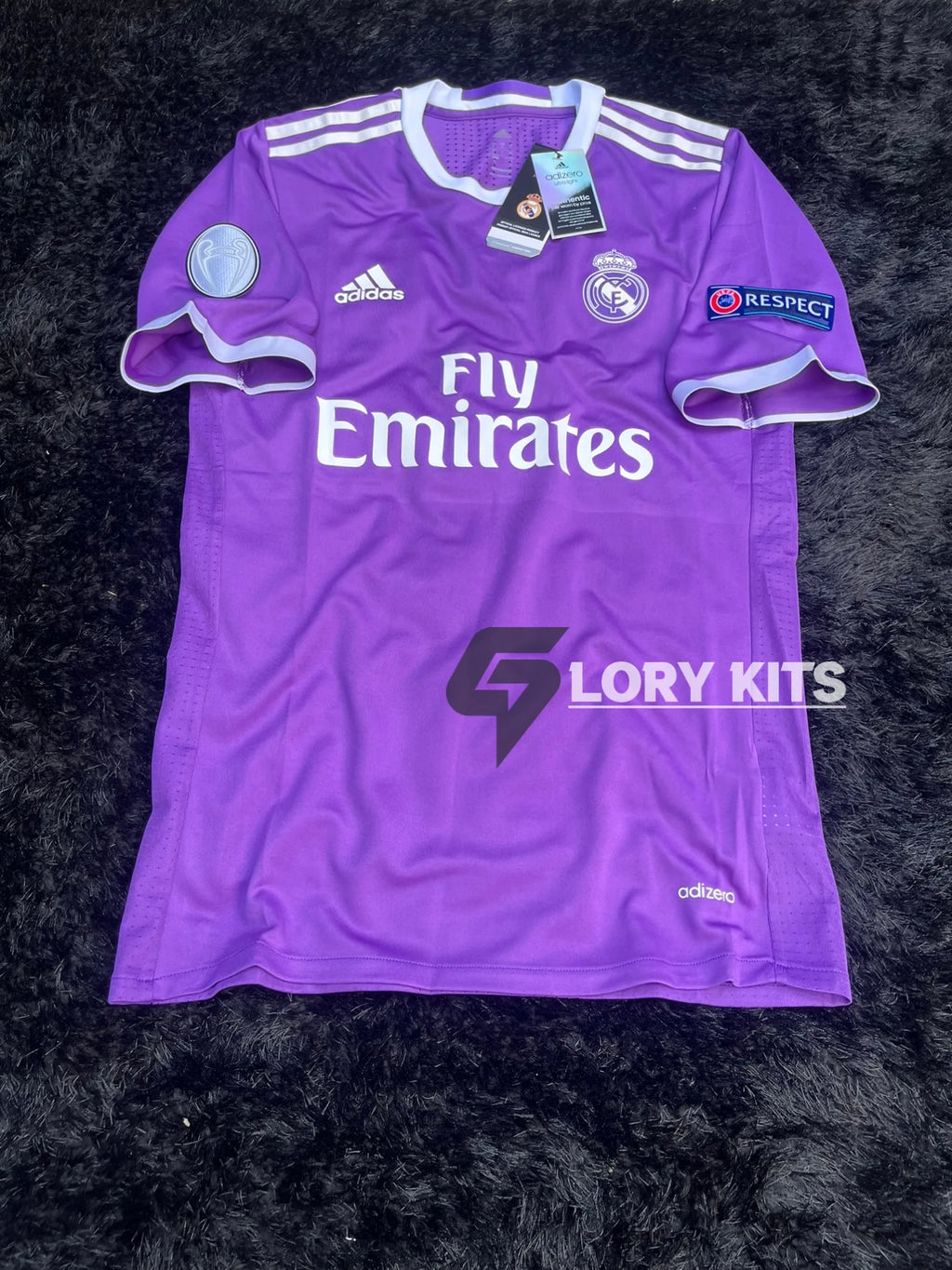 REAL MADRID AWAY RETRO KIT 16/17 UCL VERSION