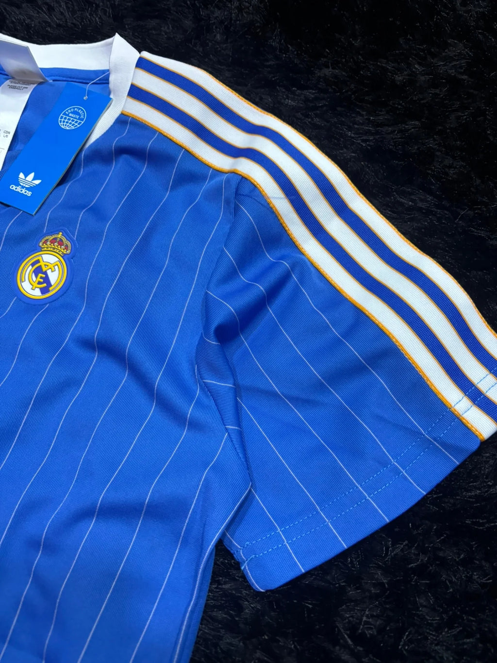REAL MADRID PRE-MATCH BLUE 25/26
