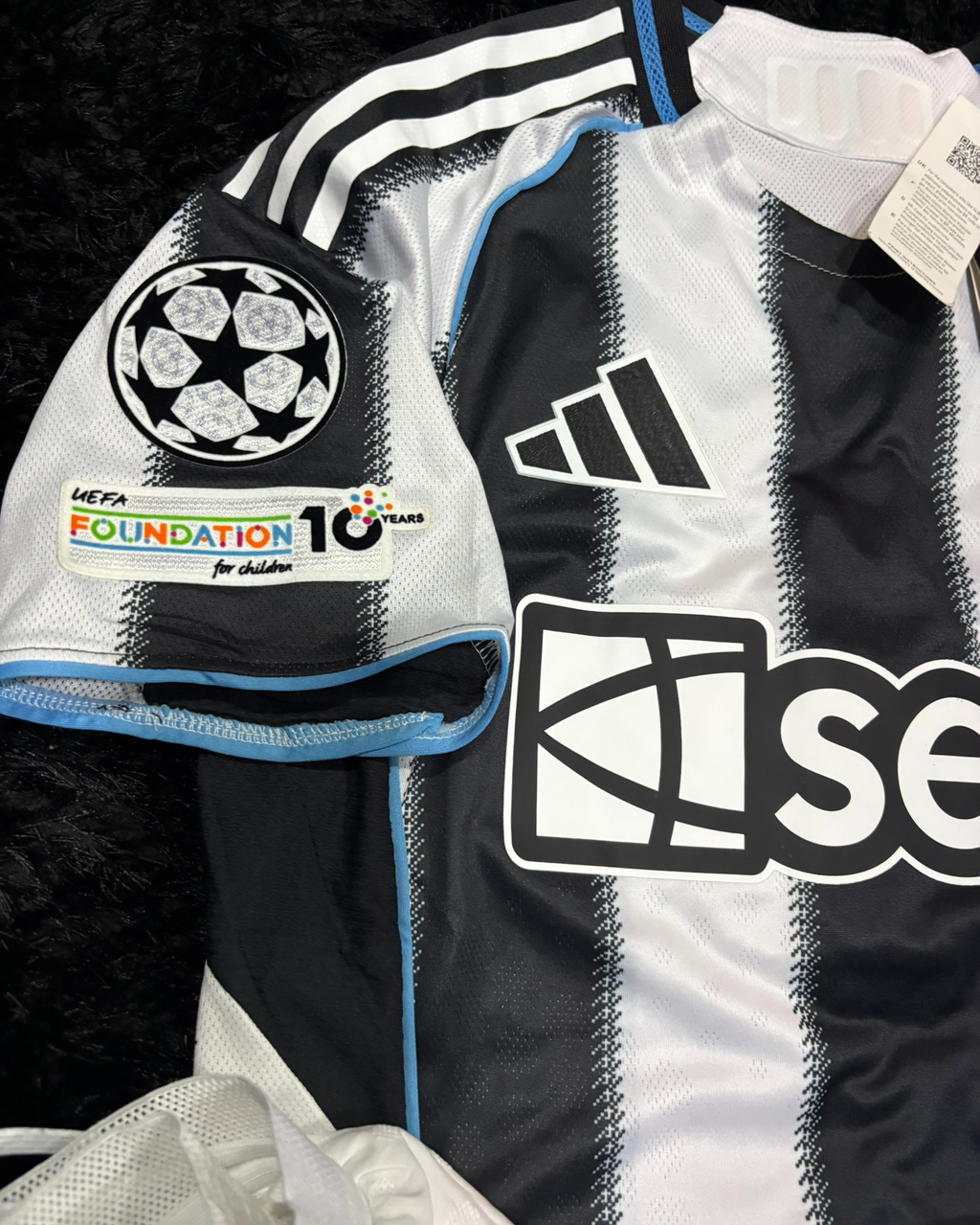 FULL KIT NEWCASTLE HOME KIT 25/26