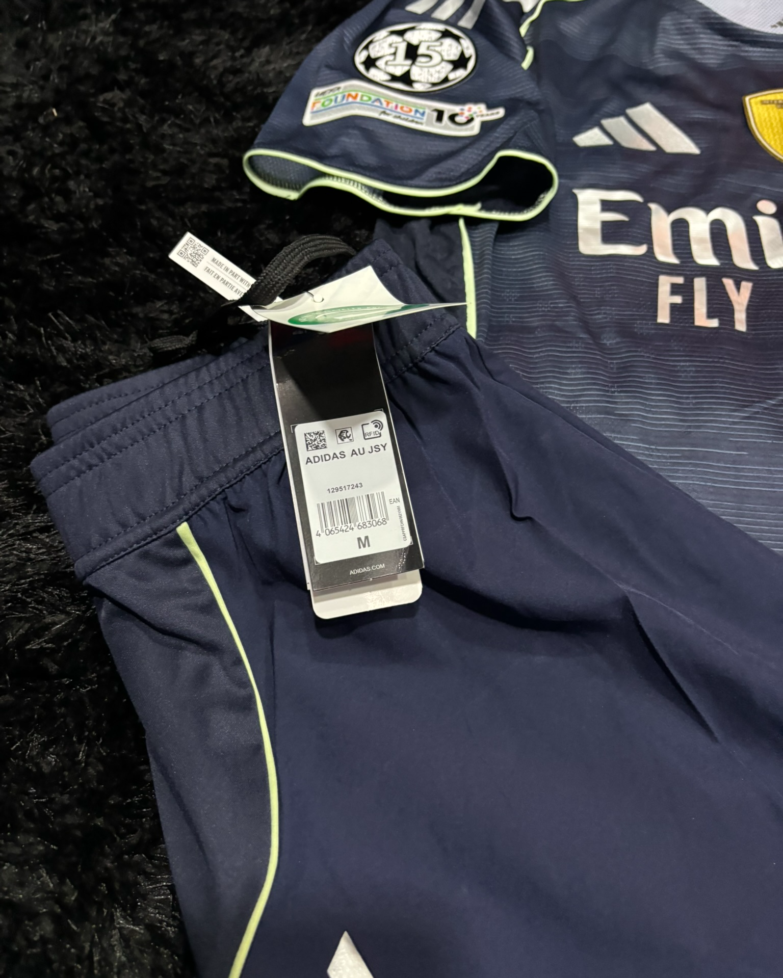 FULL KIT OF REAL MADIRD AWAY CHAMPIONS LEAGUE VERSION