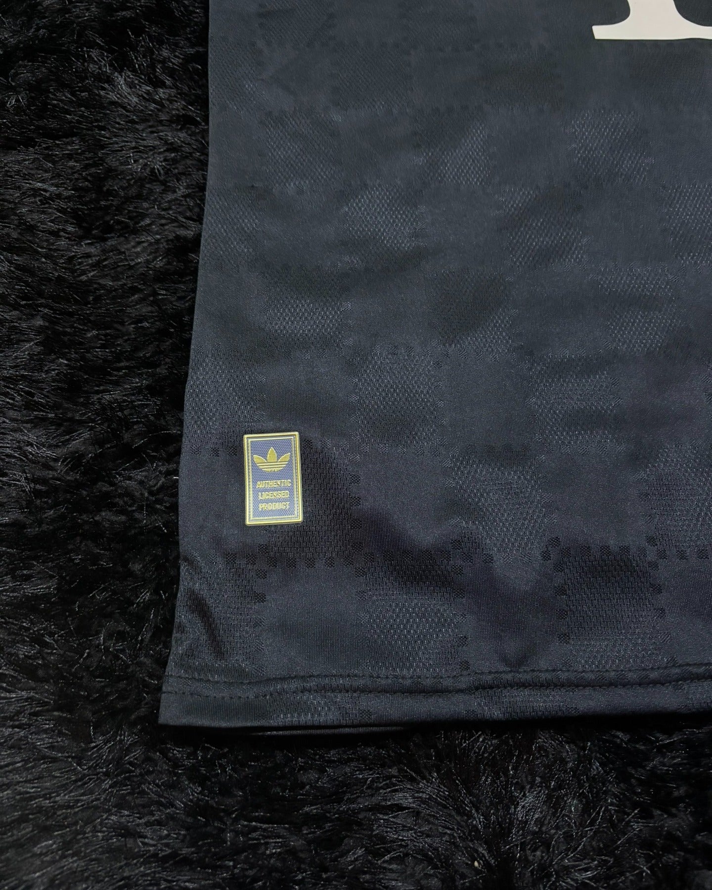BAYERN THIRD KIT 25/26 UCL VERSION
