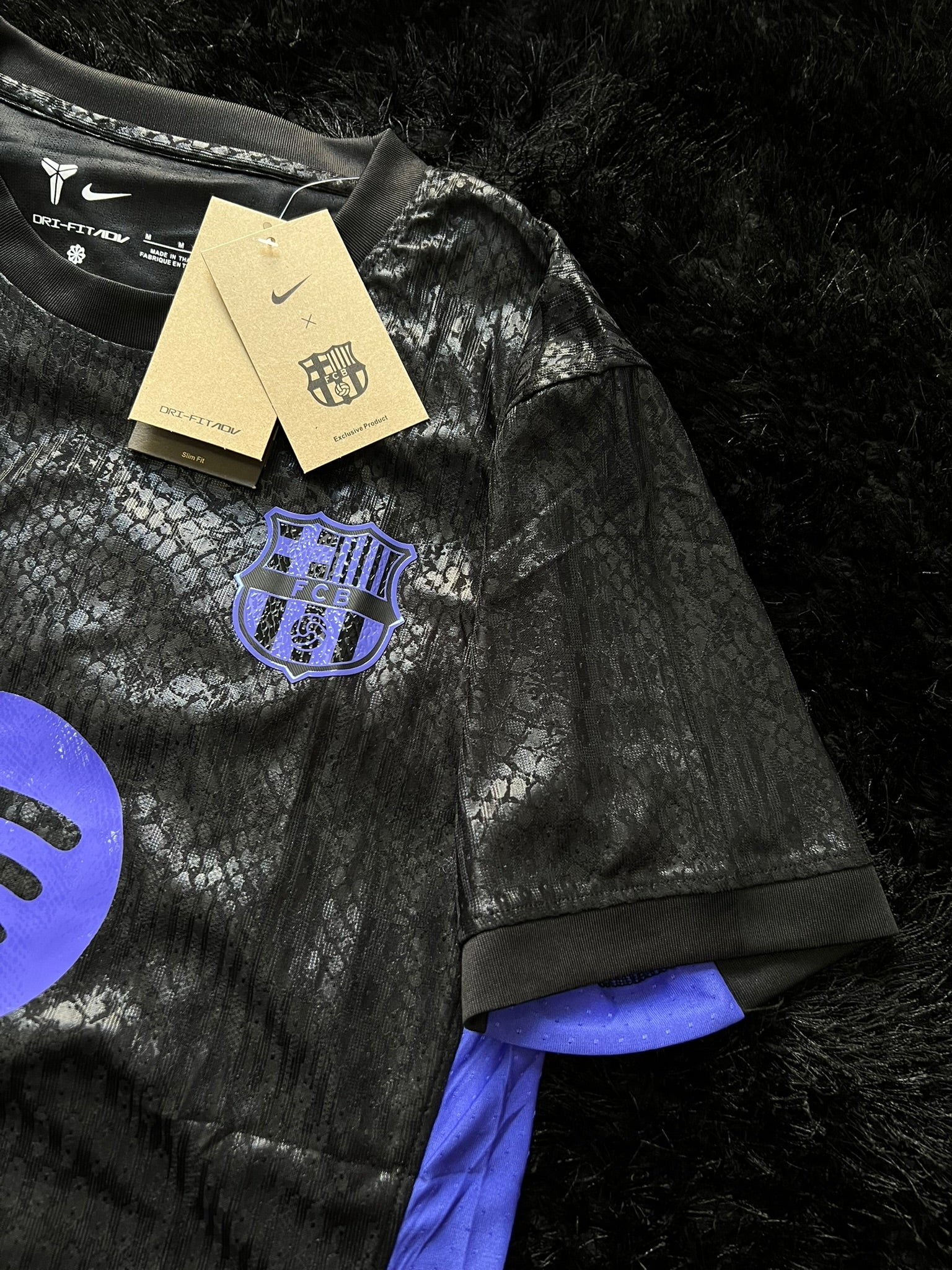 BARCELONA SPECIAL TRAINING KIT 25/26 UCL VERSION