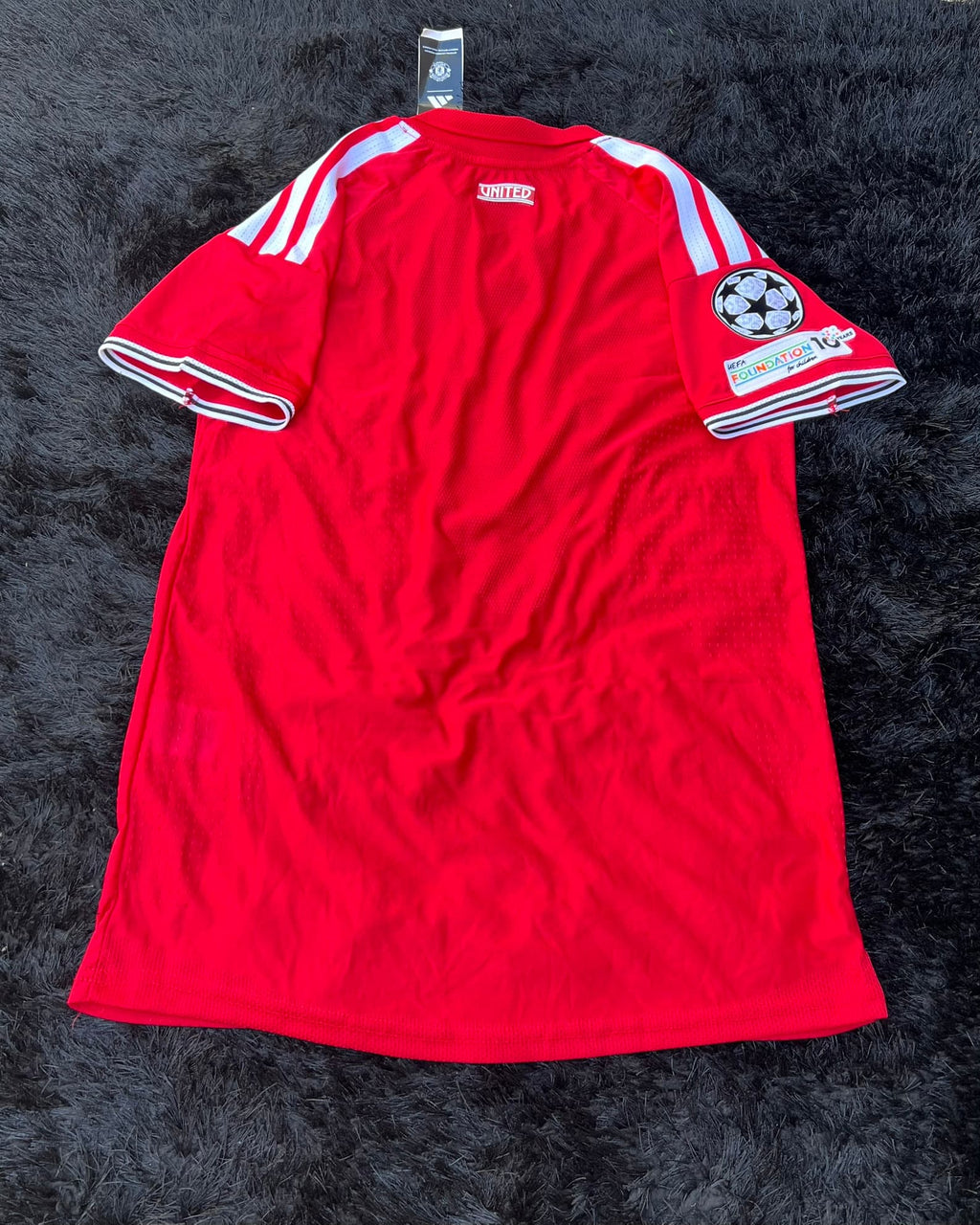 MANCHESTER UNITED HOME KIT 2027 UCL