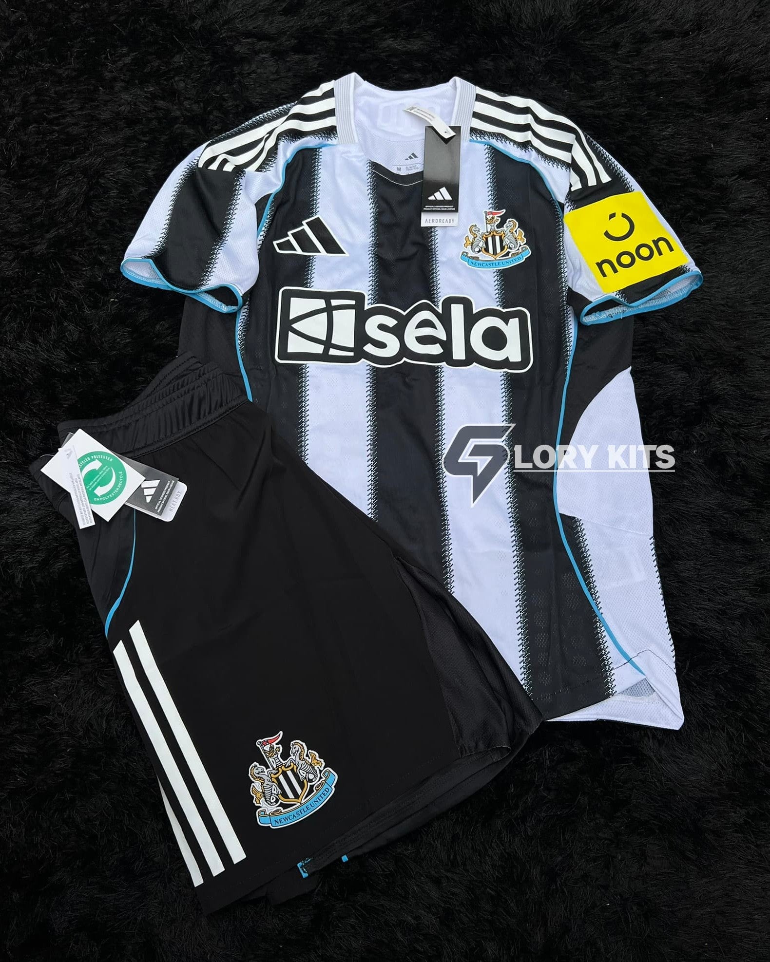 FULL KIT OF NEWCASTLE HOME KIT 25/26 UCL VERSION