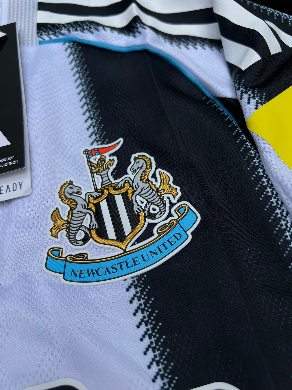 FULL KIT OF NEWCASTLE HOME KIT 25/26 UCL VERSION