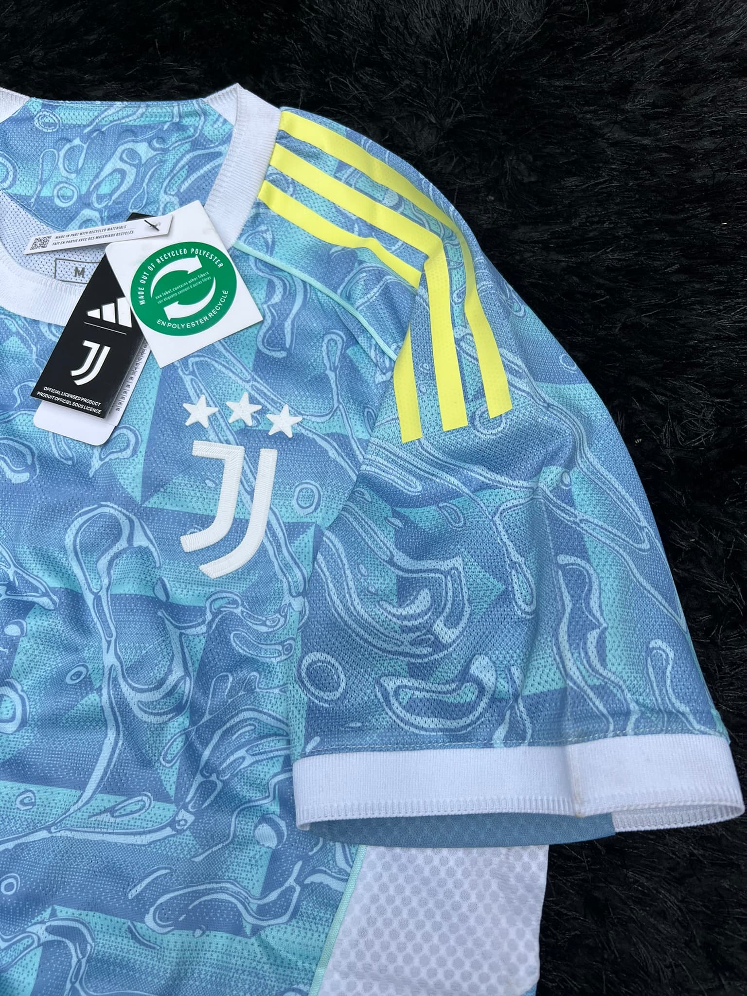 FULL KIT OF JUVENTUS AWAY KIT 25/26 UCL VERSION