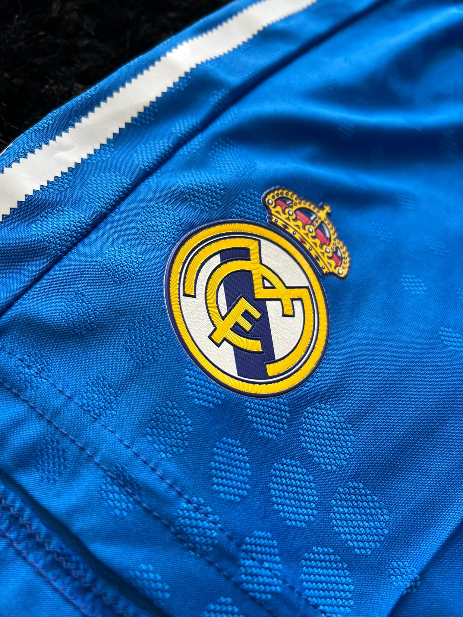 FULL KIT OF REAL MADRID LONGSLEEVE THIRD KIT 25/26 UCL VERSION