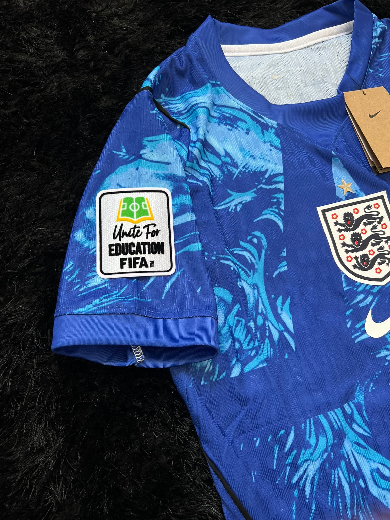 ENGALND GOALKEPPER KIT WORLD CUP 2026