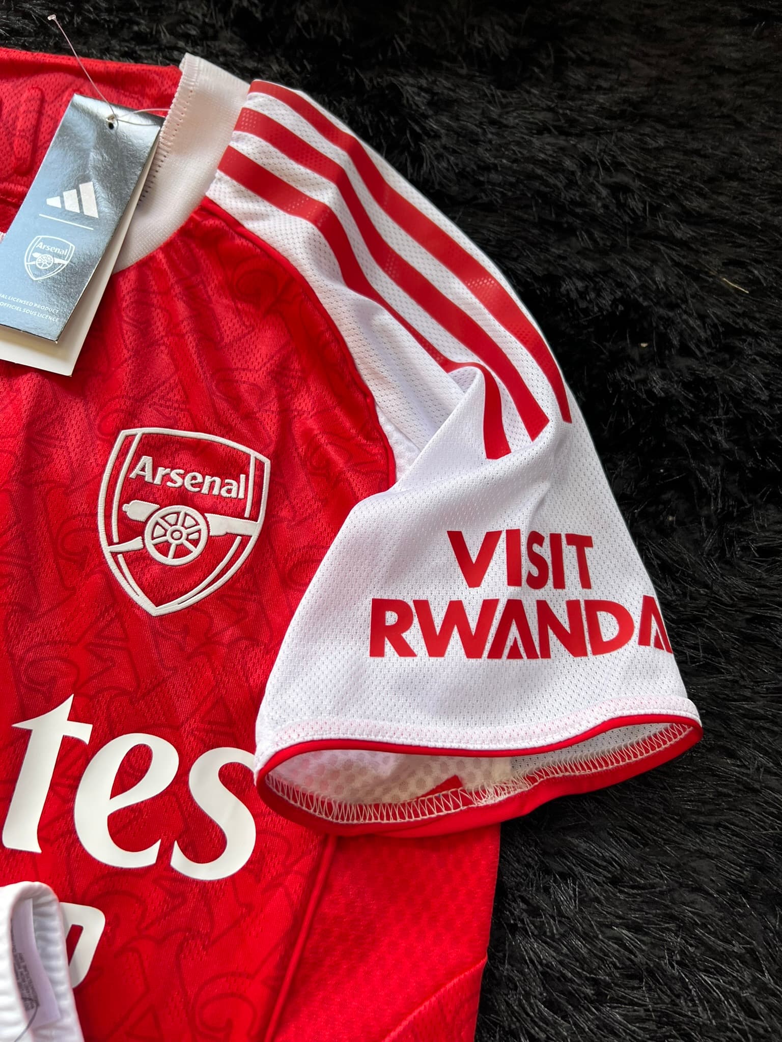 FULL KIT OF ARSENAL HOME KIT 25/26 UCL VERSION
