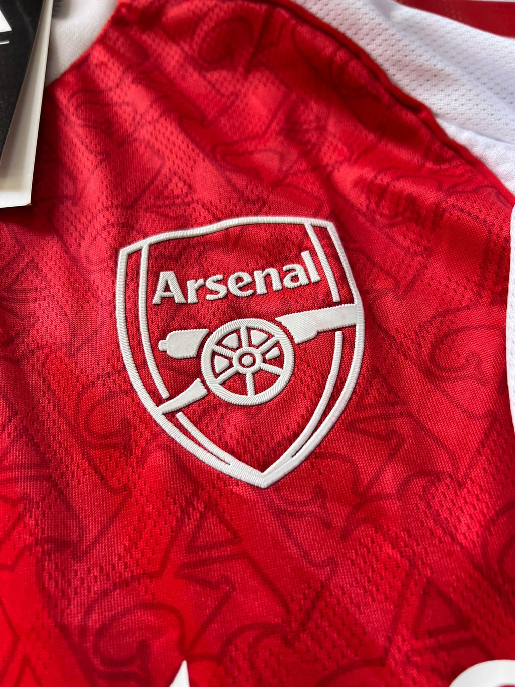 FULL KIT OF ARSENAL HOME KIT 25/26 UCL VERSION