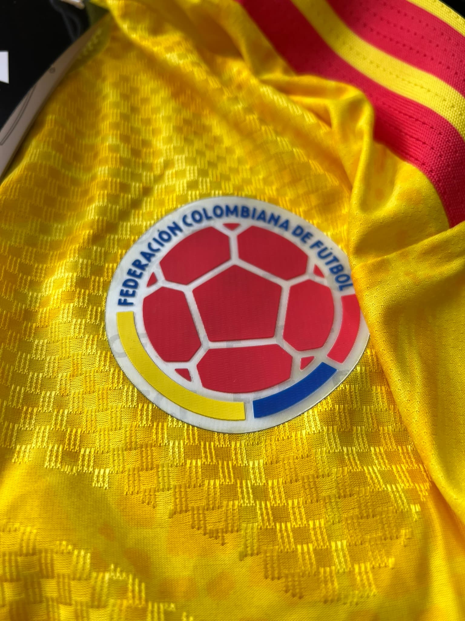 COLOMBIA HOME KIT WORLD CUP 2026