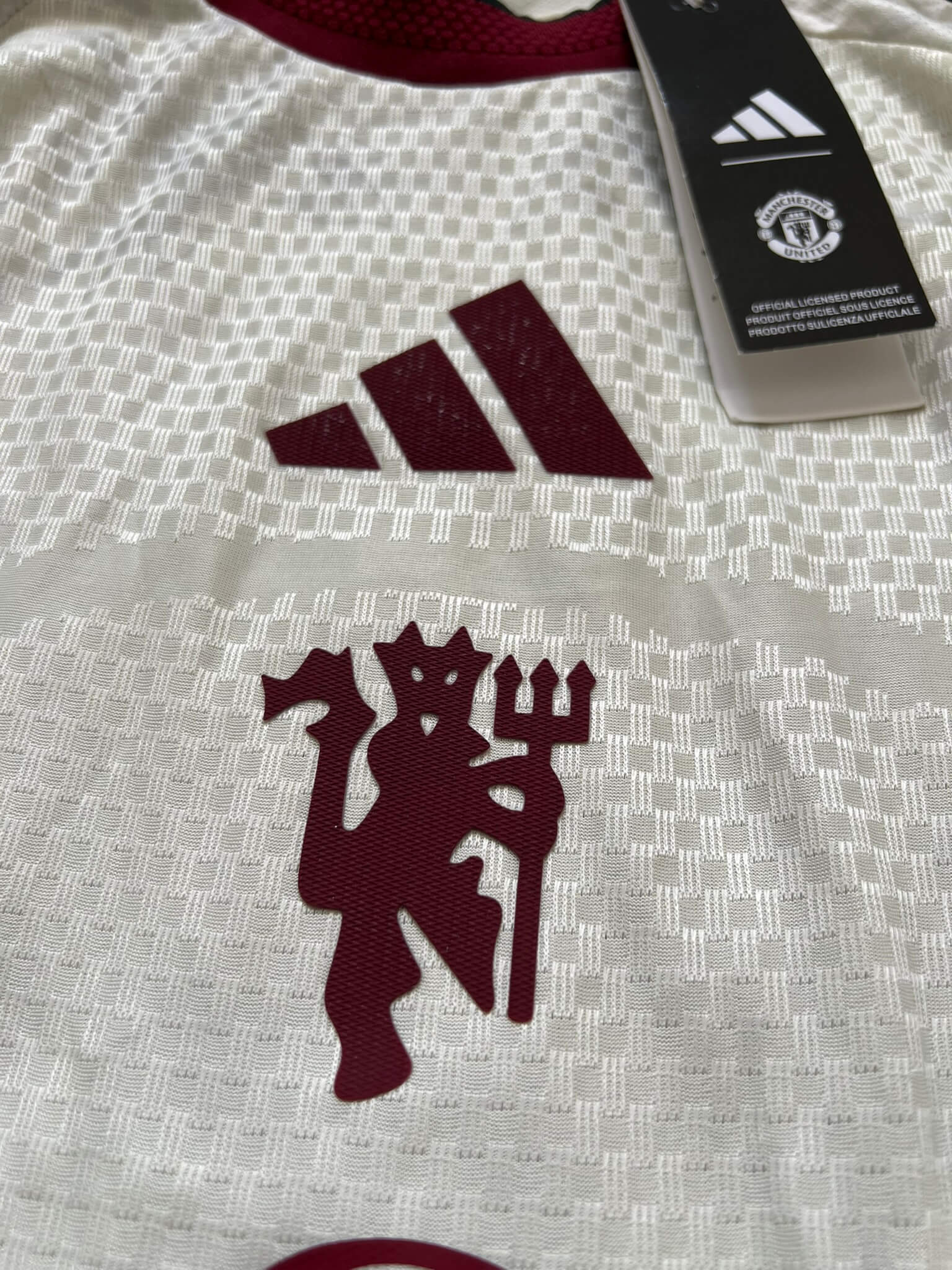 MANCHESTER UNITED THIRD KIT 26/27