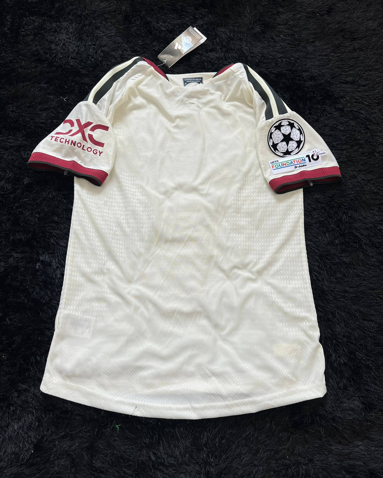 MANCHESTER UNITED THIRD KIT 26/27