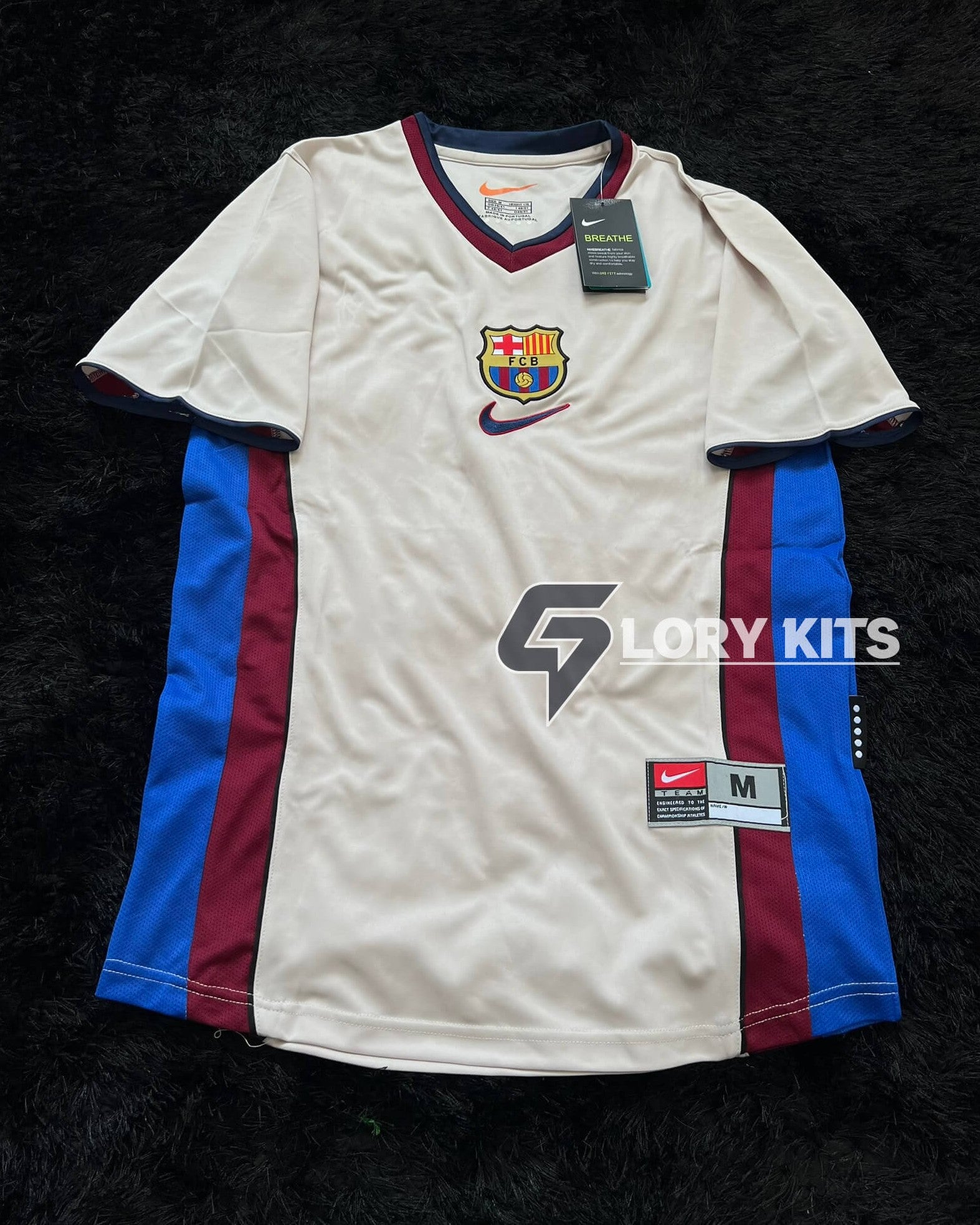 BARCELONA RETRO AWAY KIT 98/99