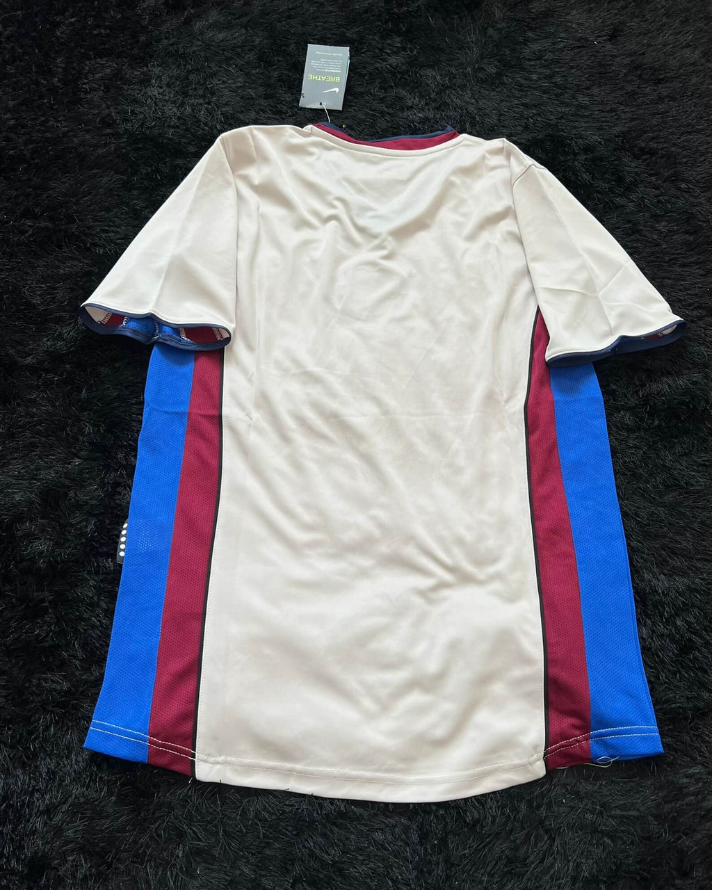 BARCELONA RETRO AWAY KIT 98/99