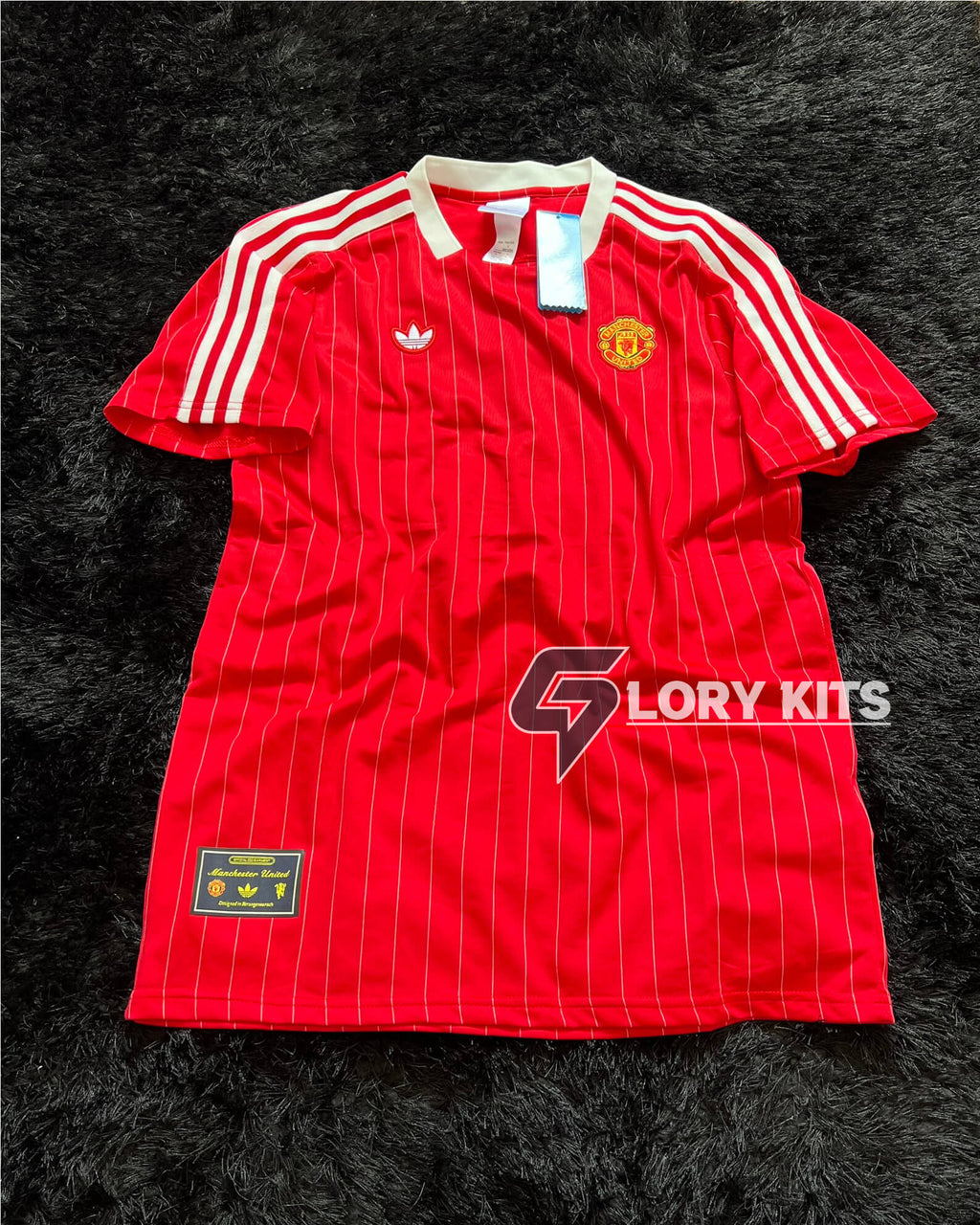 MANCHESTER UNITED TERRACE ICON KIT