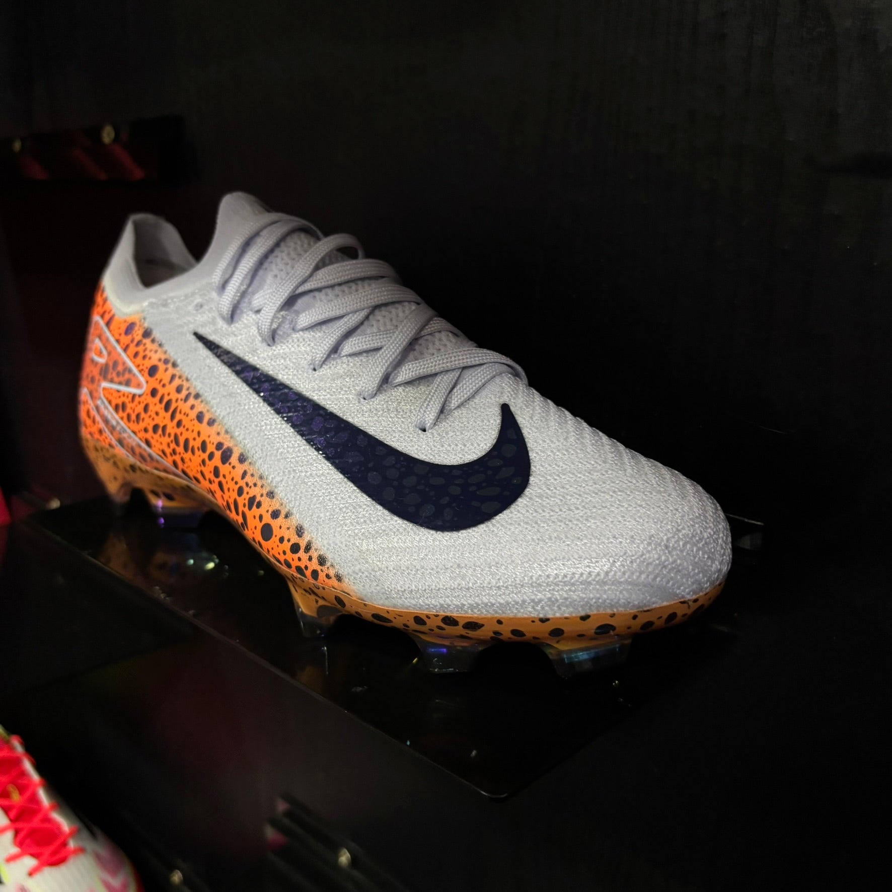 NIKE MERCURIAL VAPOR TIGER