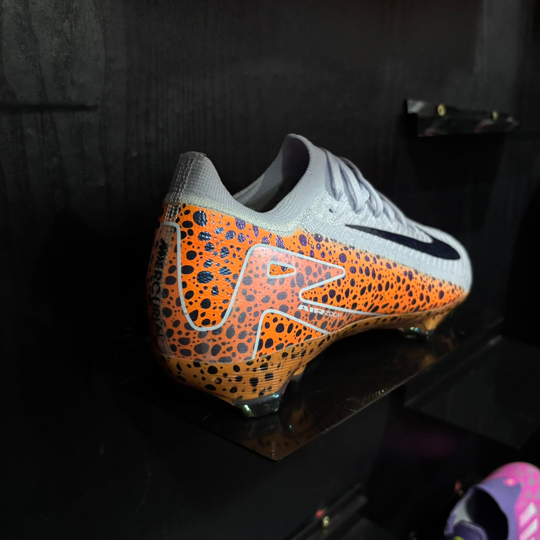 NIKE MERCURIAL VAPOR TIGER