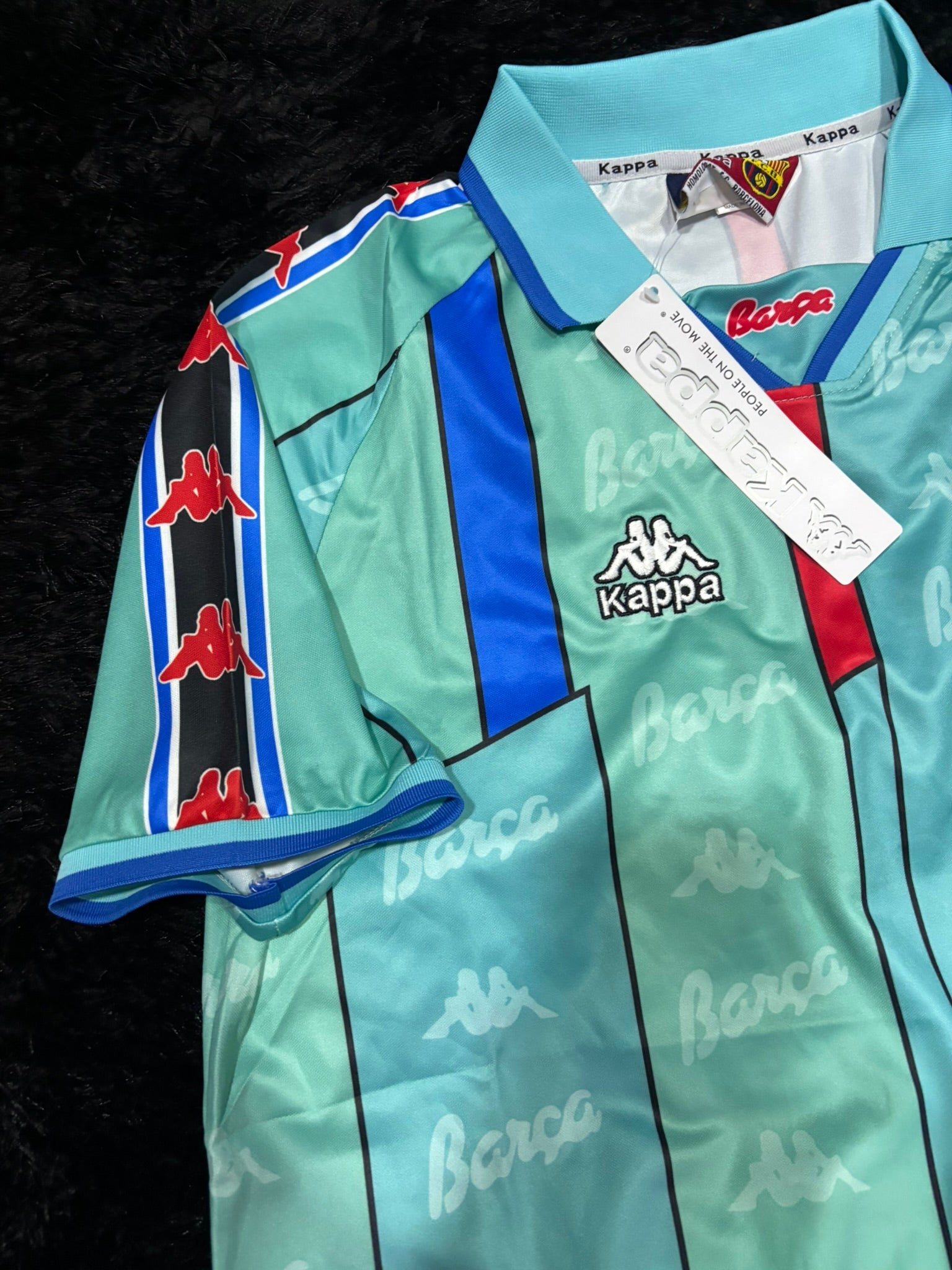 BARCELONA RETRO AWAY KIT 96/97