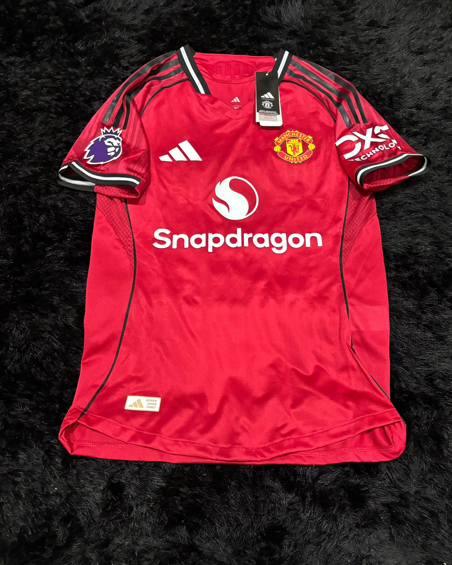 MANCHESTER UNITED HOME KIT 25/26 PREMIER LEAGUE VERSION