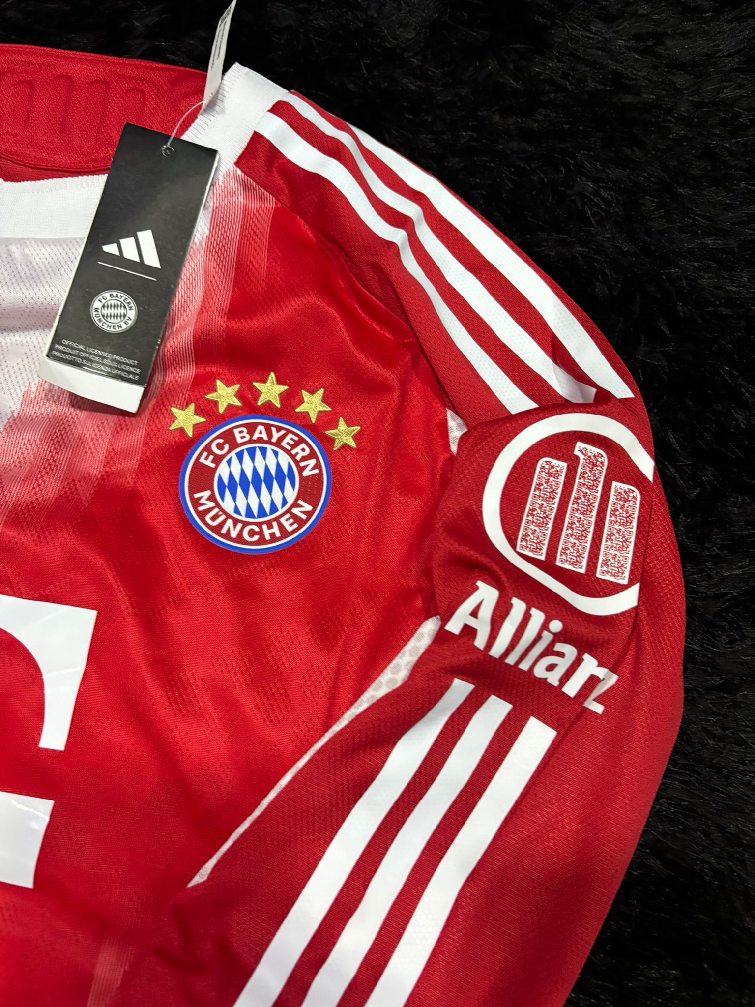 BAYERN LONGSLEEVE HOME KIT 25/26 UCL VERSION