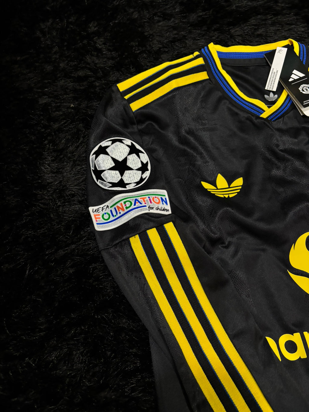 MANCHESTER UNITED LONGSLEEVE 25/26 UCL VERSION