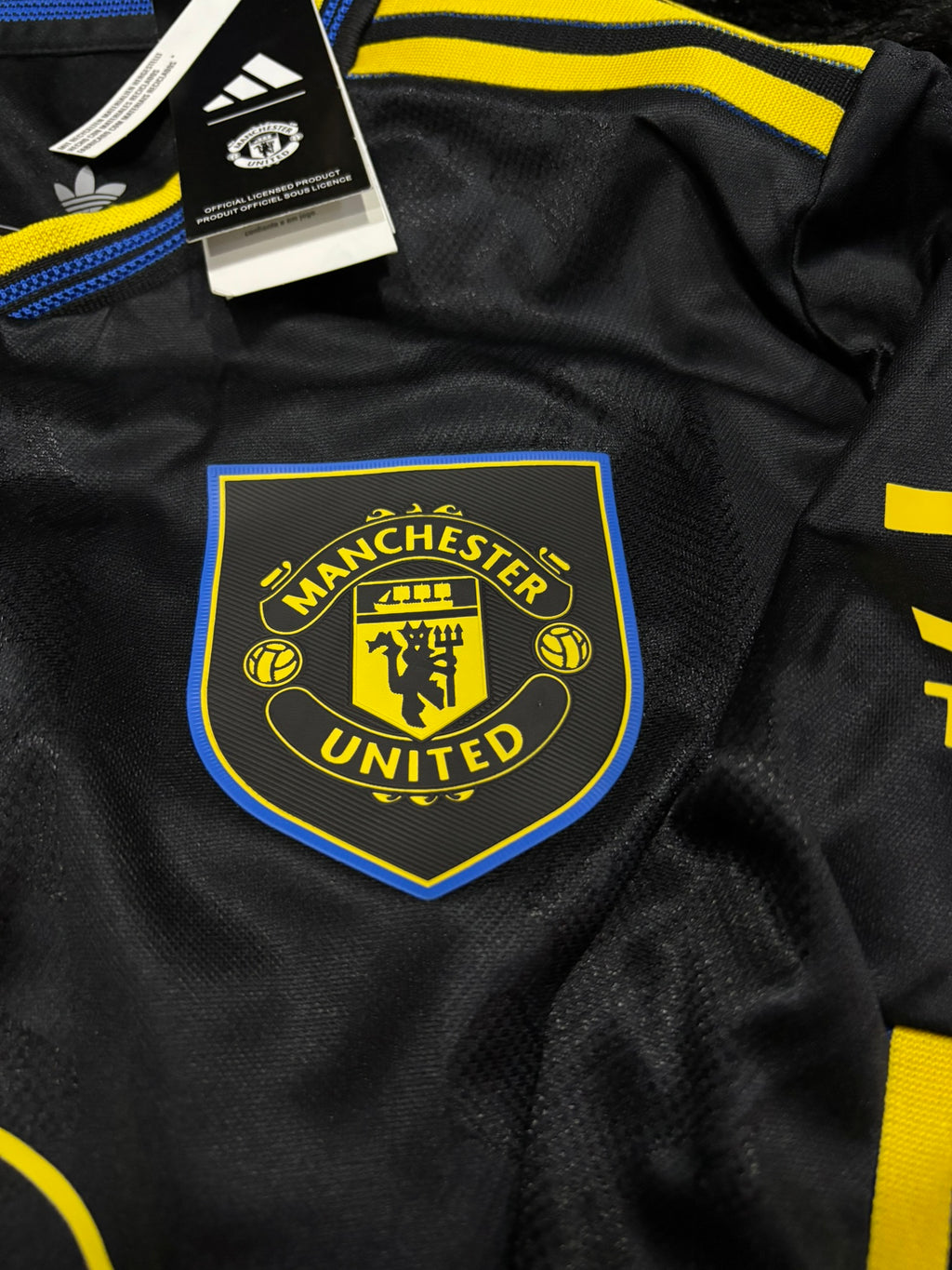MANCHESTER UNITED LONGSLEEVE 25/26 UCL VERSION